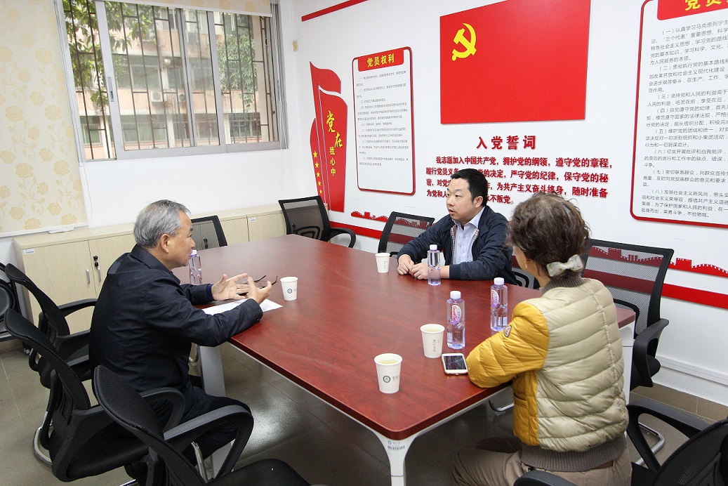 刘洁生副校长慰问世界杯体育官方网站海外归国青年教师肖浦